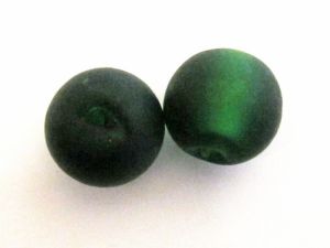 Frosted foil bead 14mm dark green FH0136