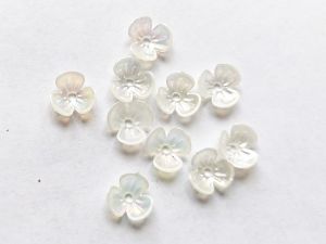 Akryylikukka 3 terälehtinen AB kirkas (25kpl)