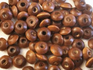 Wood bead rondelle brown (4x8)