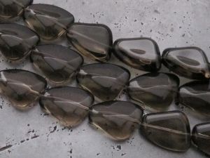 Glass bead nuget smokey-grey (16pcs)