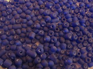 Glass seed bead 6/0 frosted cobalt blue