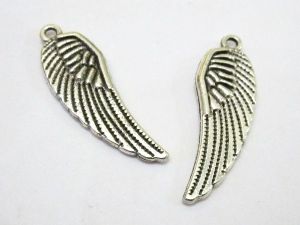 Pendant double-sided wing