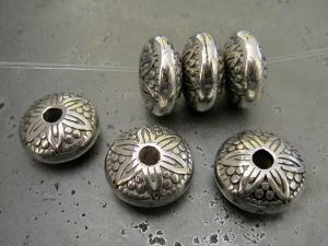 Copper coated bead rondelle flower pattern CCB5230