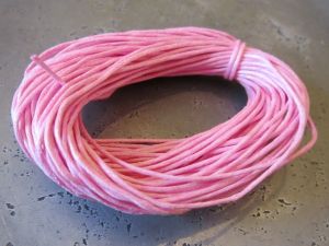 Waxed cotton pink (1mm)