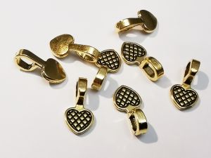 Liimattava riipuspidike sydän (80kpl) AK Tukkupussi