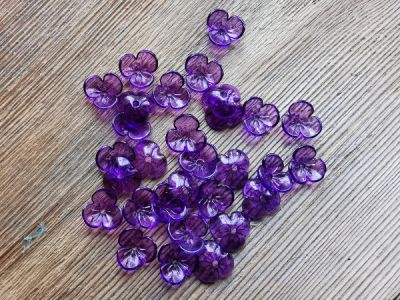 Akryylikukka lila 3 terälehtinen (30 kpl)