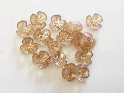 Akryylikukka 3 terälehtinen AB beige (25kpl)