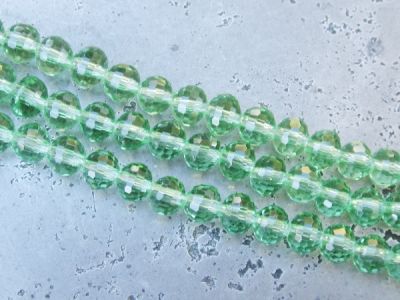 Crystal bead 6mm light green KRP0010