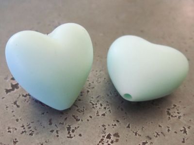Silicone heart light mint