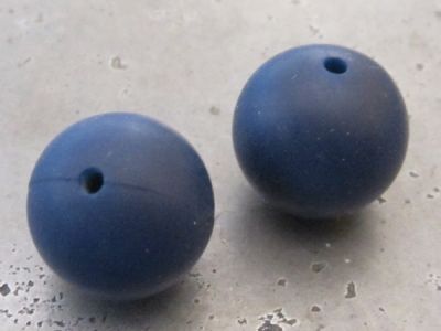 Silicone bead 15mm dark blue