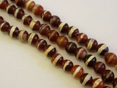 Dzi- agate bead strand 10mm stripy