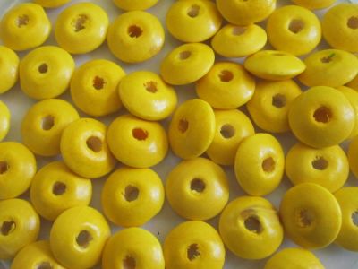 Wood bead rondelle yellow (5x14)