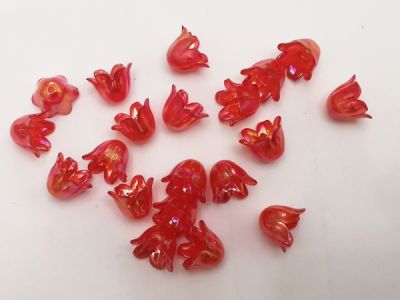 Akryylikukka kielo ab punainen puoliopaali (20kpl)