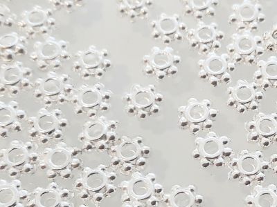 Välihelmi kukka (100kpl) H 4,5x1,5mm