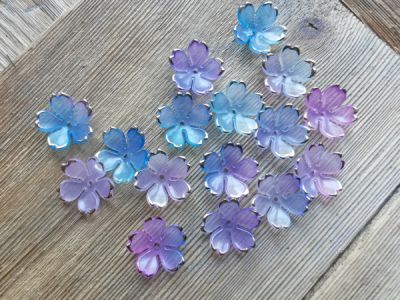 Akryylikukka kultareuna lilasininen sekoitus 16kpl