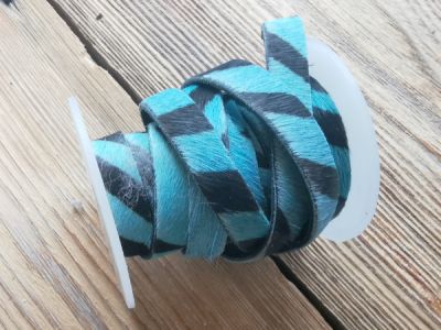 Nahkanauha seepra musta turkoosi 10mm (3,25m)