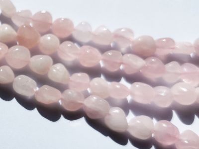 Ruusukvartsi pyäreähkö nugetti (39,5cm)