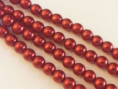 Tsekkiläinen helmiäislasi punainen 4mm (30kpl)