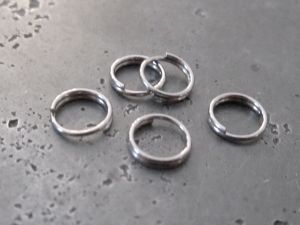 Ruostumaton teräs kierrelenkki (10g) 6/8mm